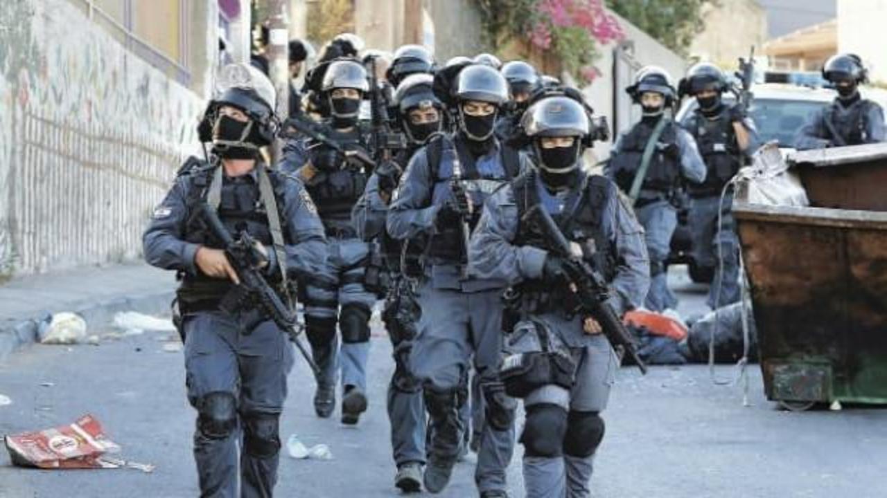 İsrail polisi Filistinli aileye saldırdı