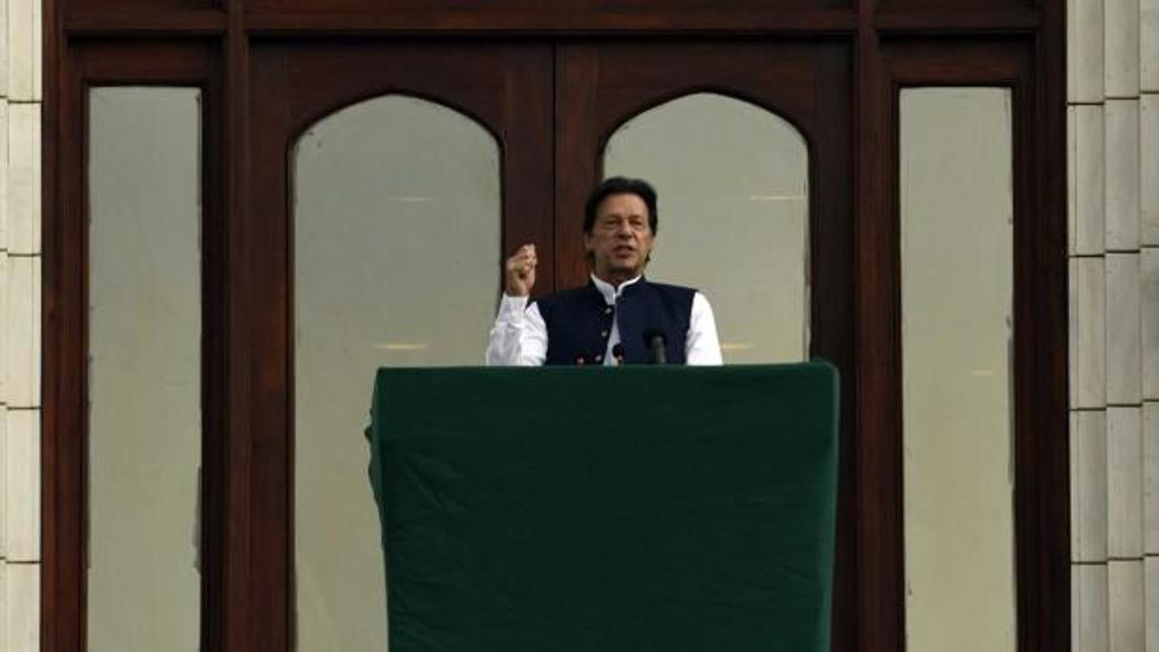 Pakistan Başbakanı Han: Modi'nin maskesini düşürmeye devam edeceğiz