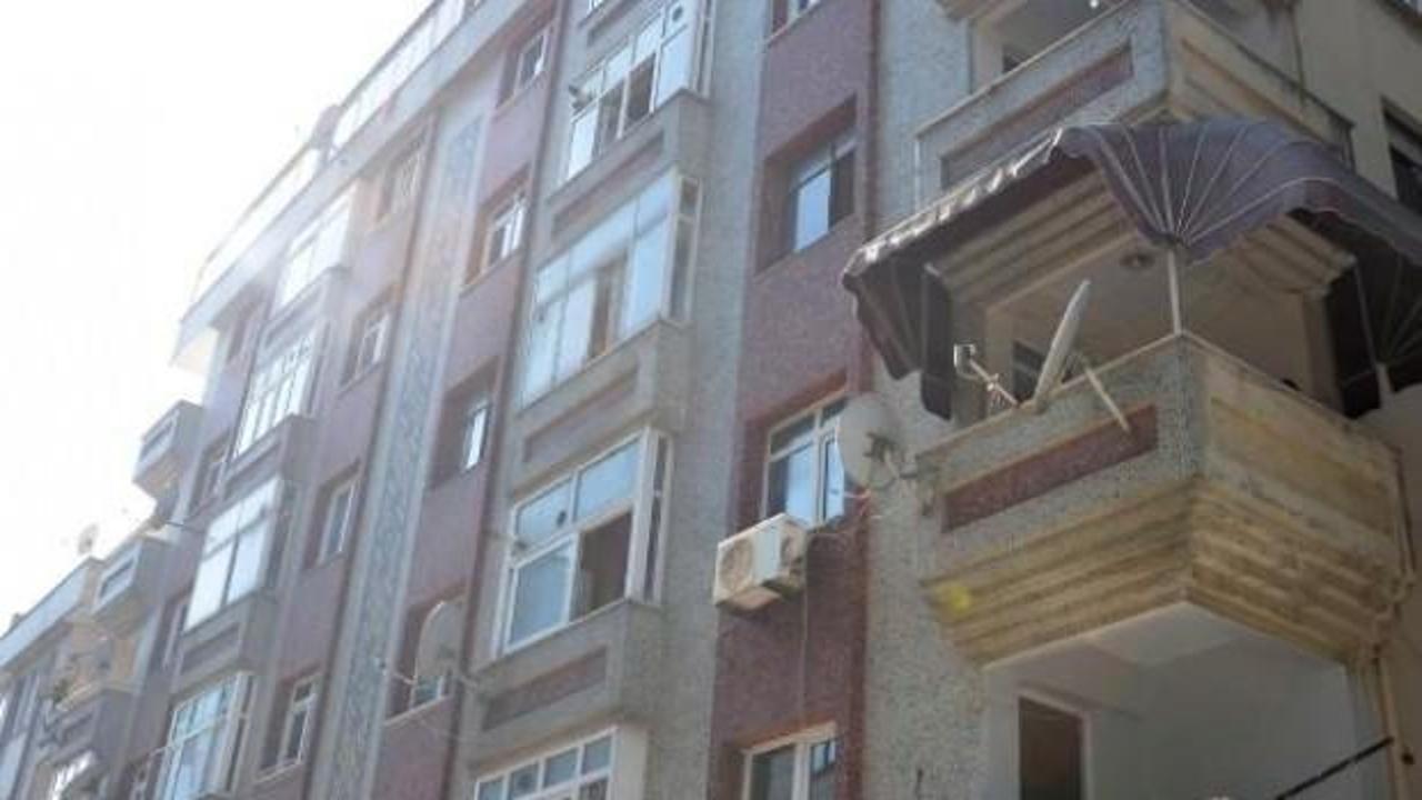 Avcılar'da 'ağır hasarlı' binaya 20 yıl sonra mühür ve tahliye