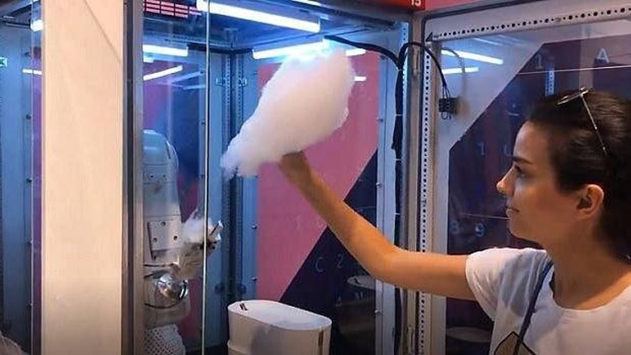 Mitsubishi Electric'ten pamuk şekeri yapan robot