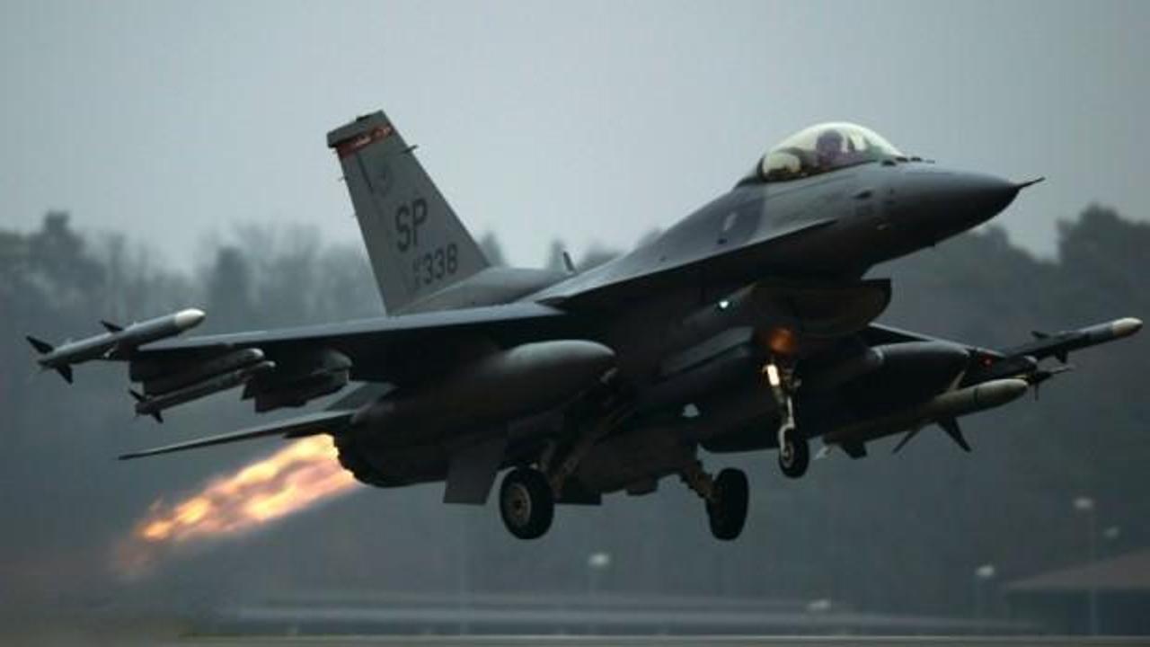 Almanya'da ABD'ye ait savaş uçağı düştü