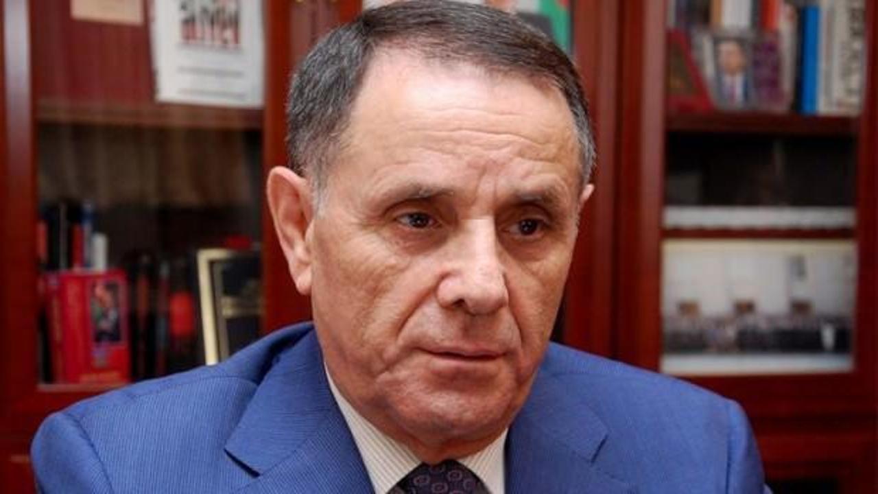 Azerbaycan'da dikkat çeken istifa