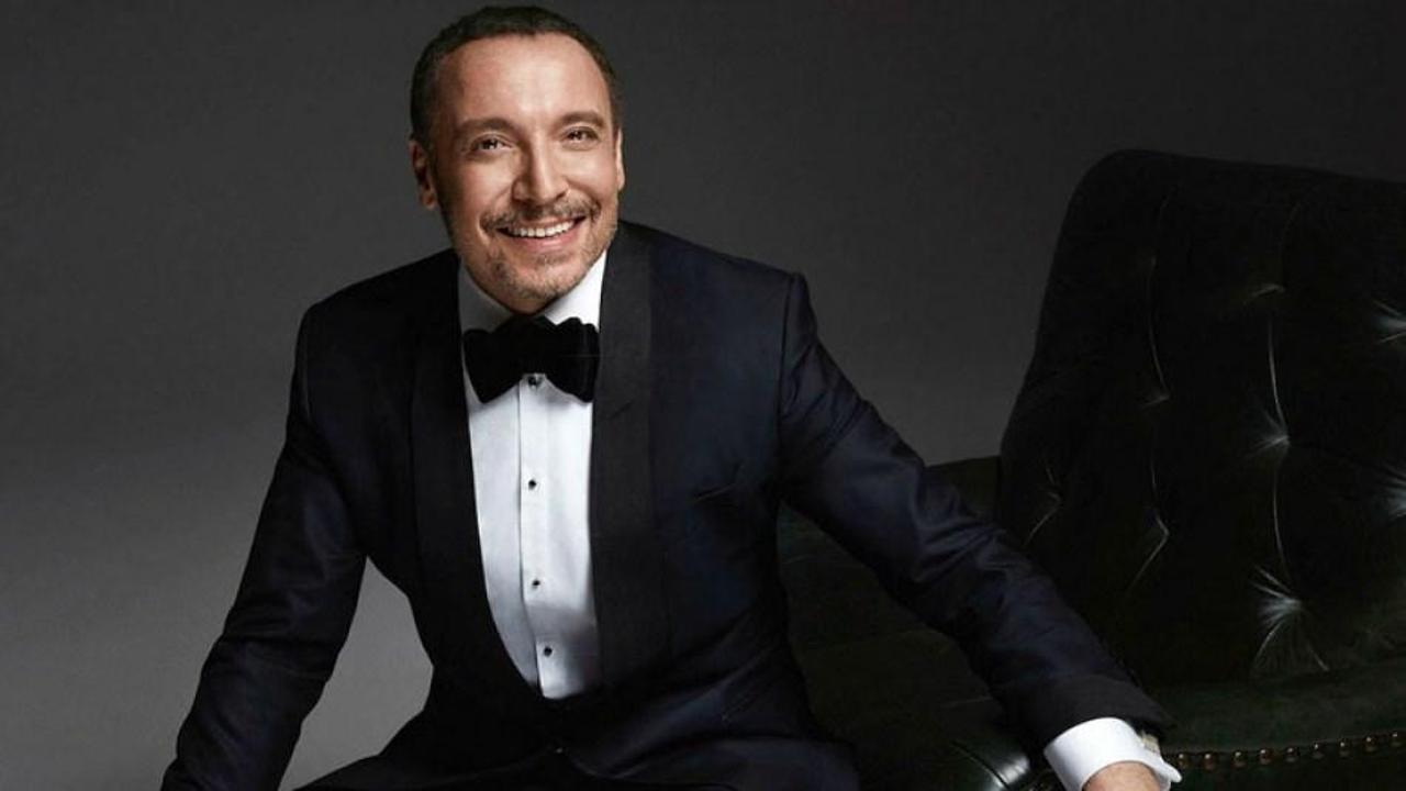 Şarkıcı Cenk Eren'den lin&ccedil; tayfasına tokat gibi twit!