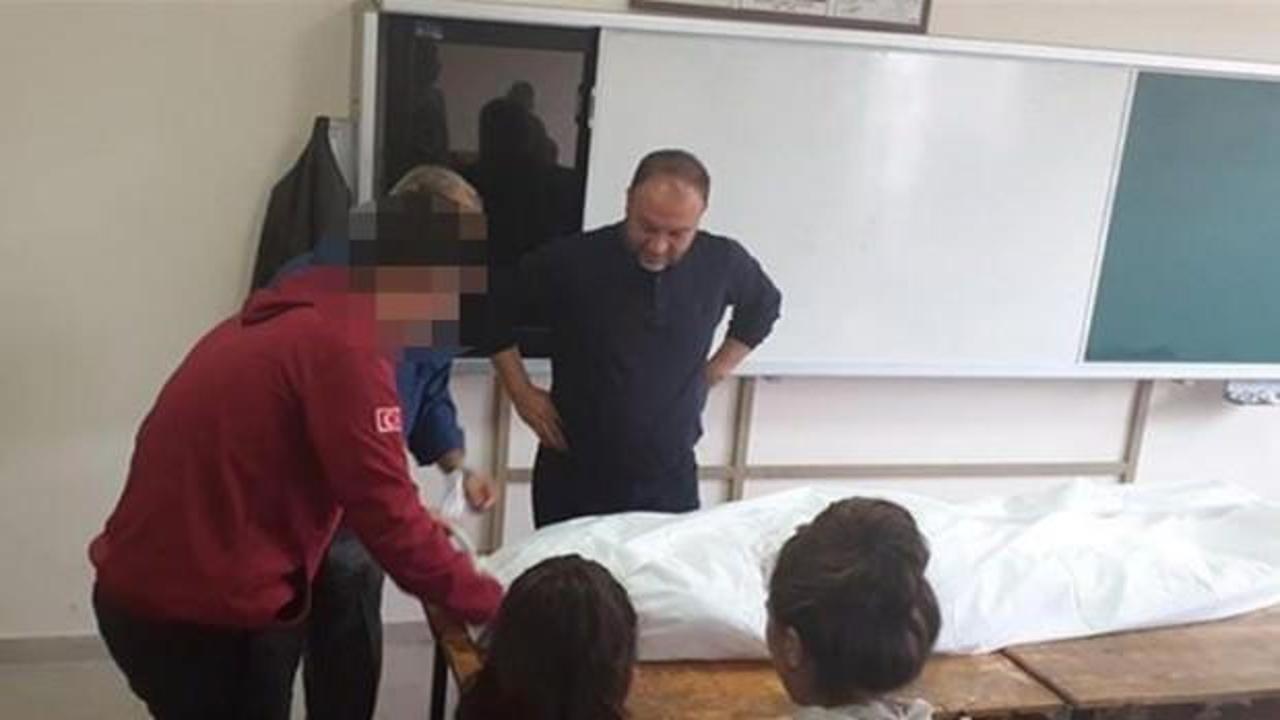 Sınıfta kefenli anlatım! Çok konuşulmuştu