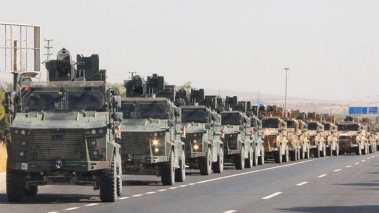 Sınırda büyük hareketlilik! 100 araçlık askeri konvoy Kilis'te
