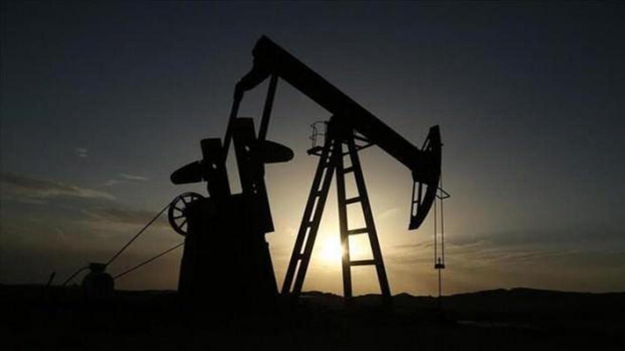 Brent petrolün varili 62,70 dolar