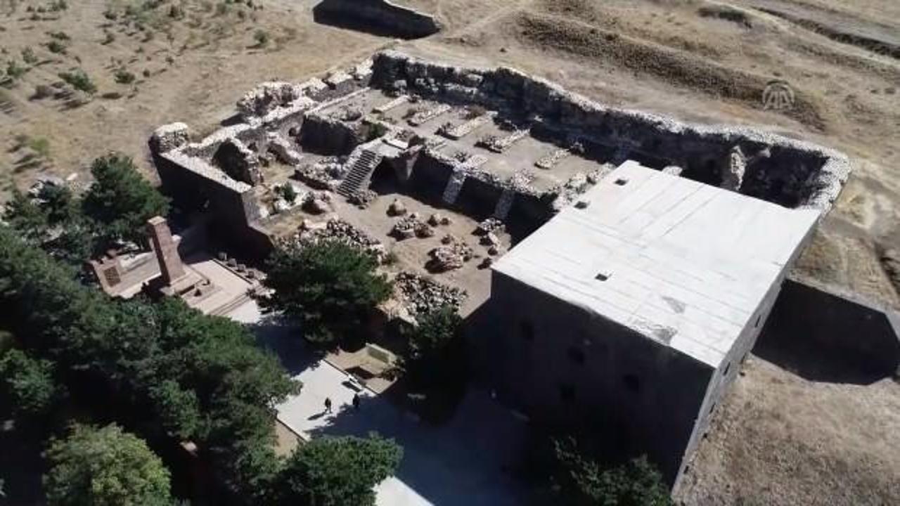 Nene Hatun'un restore edilen mezarı ziyarete açıldı