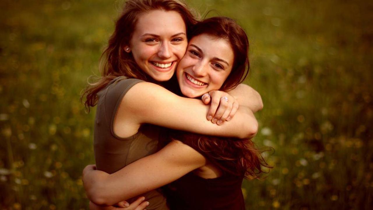 Sarılmanın faydaları nelerdir? Sarılmak insan psikolojisini nasıl etkiler?