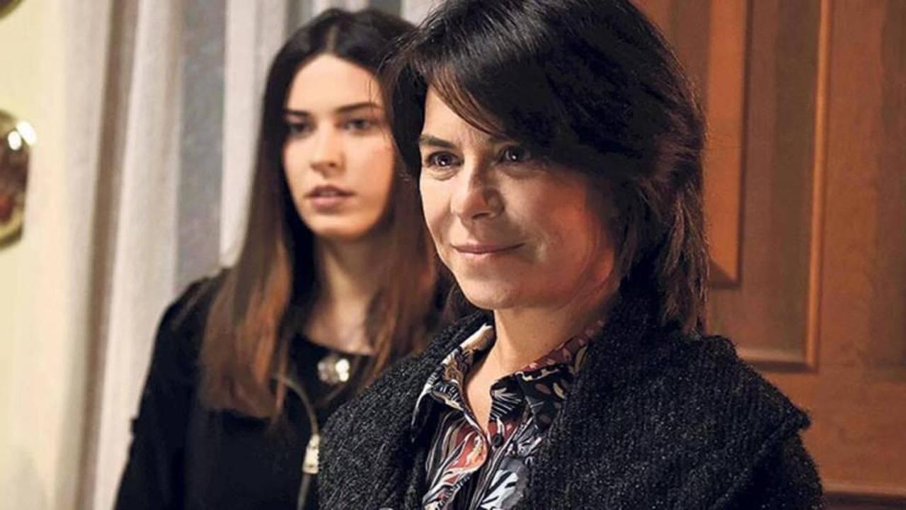 Vuslat dizisine usta oyuncu Filiz Ta&ccedil;baş dahil oldu! Peki Filiz Ta&ccedil;baş kimdir?