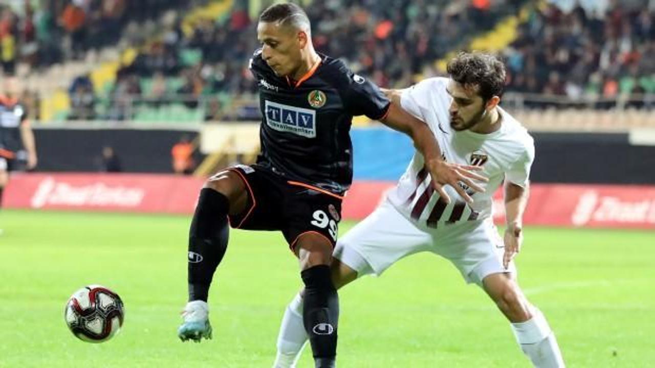 Süper Lig lideri Alanyaspor kupada da durmuyor