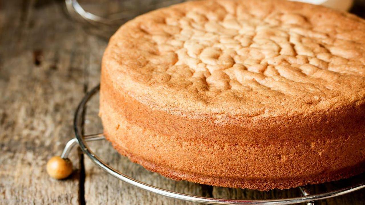 Yumuşacık pandispanya keki nasıl yapılır?