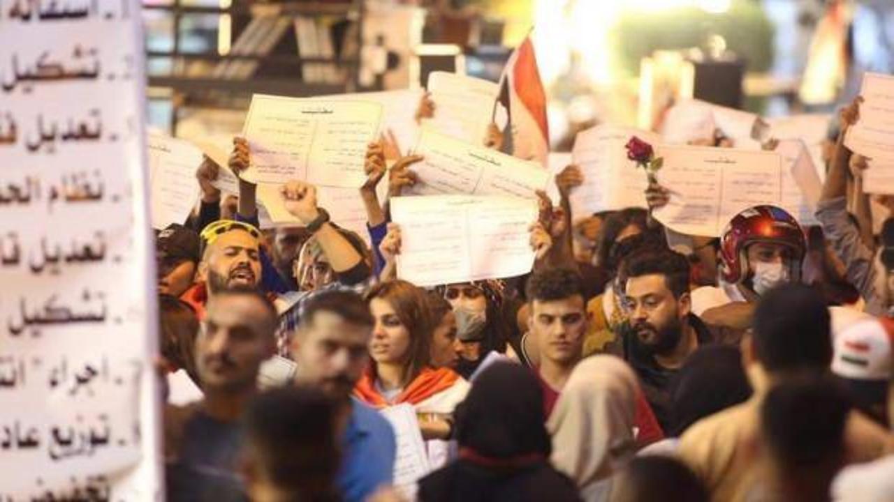 Irak'taki gösterilerde bugün ölenlerin sayısı 6'ya yükseldi