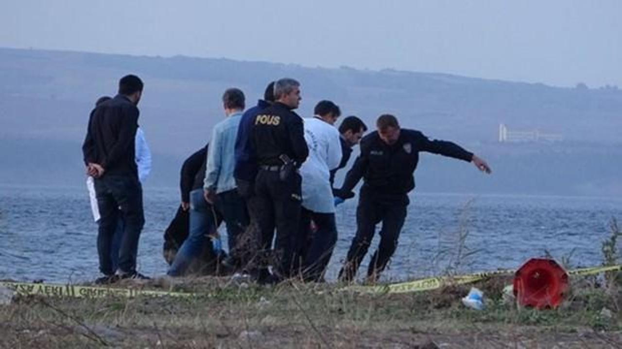 Yaşlı kadın Lapseki sahilinde &ouml;l&uuml; bulundu