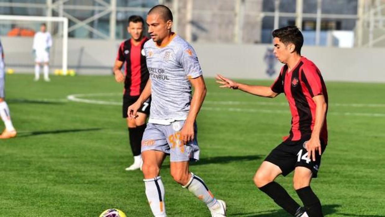 Başakşehir hazırlık maçında Fatih Karagümrük'ü devirdi