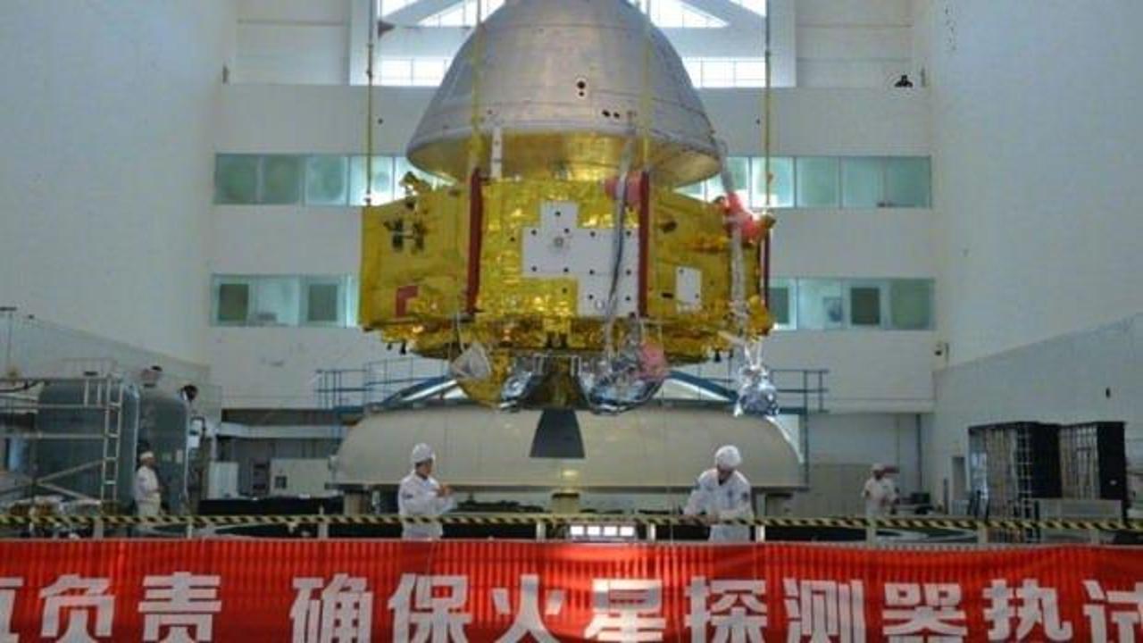 Çin, Huaylay ilçesindeki özel alanda "Mars’a iniş testi" yaptı