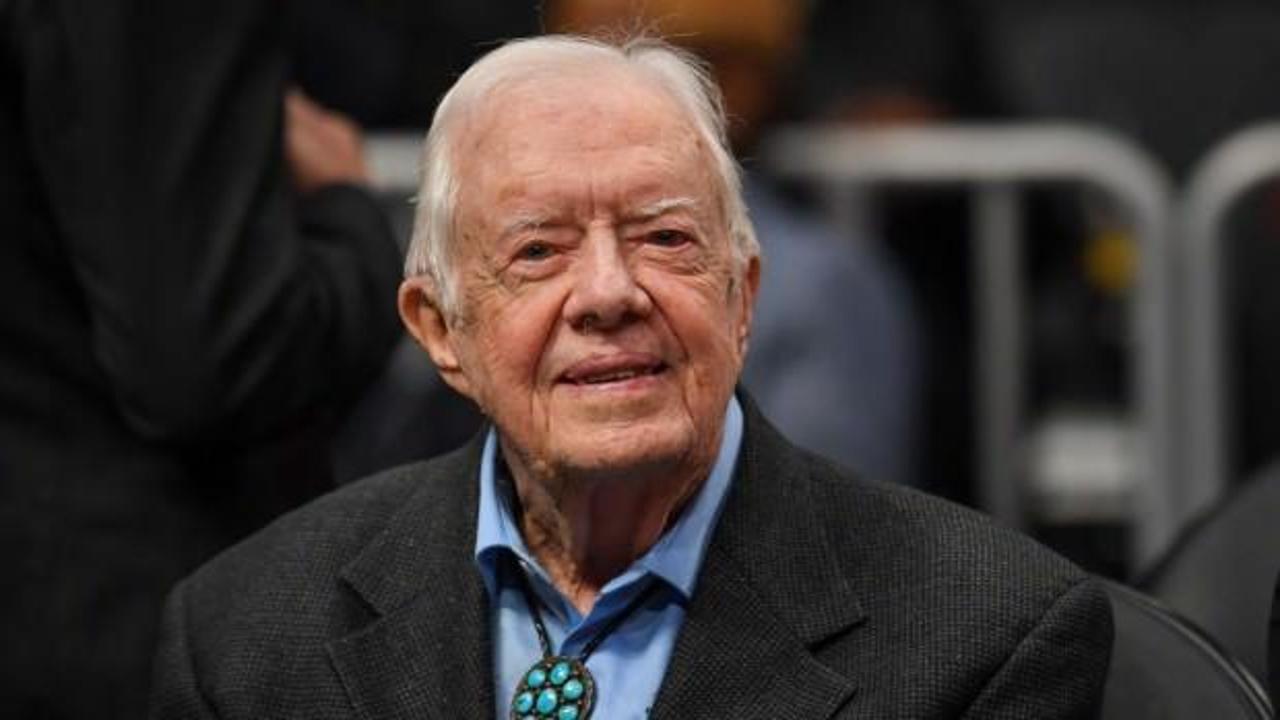Eski ABD Başkanı Carter ameliyat i&ccedil;in hastaneye kaldırıldı