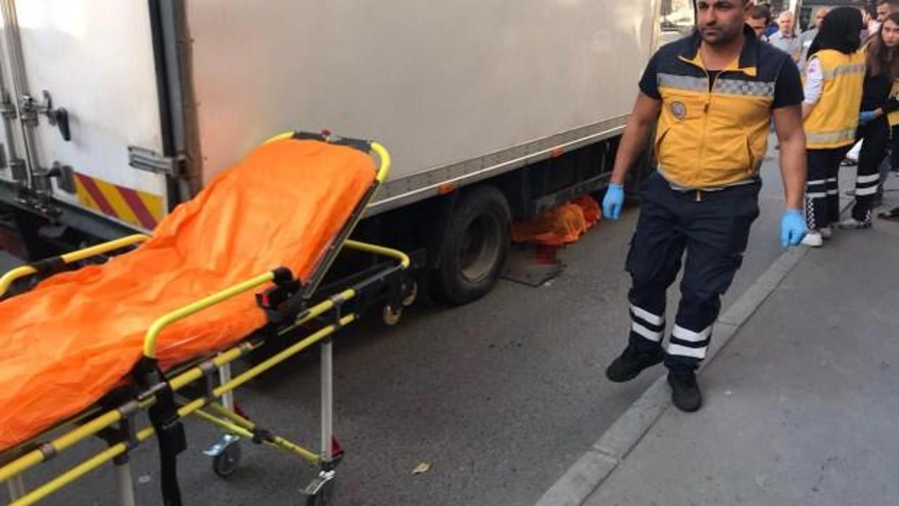 Fatih'te kamyonet kadını feci şekilde ezdi