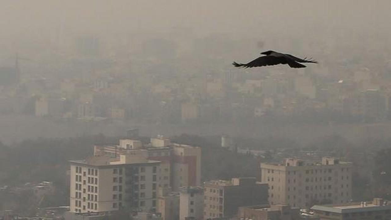 İran’da hava kirliliği nedeniyle ilkokullar tatil edildi