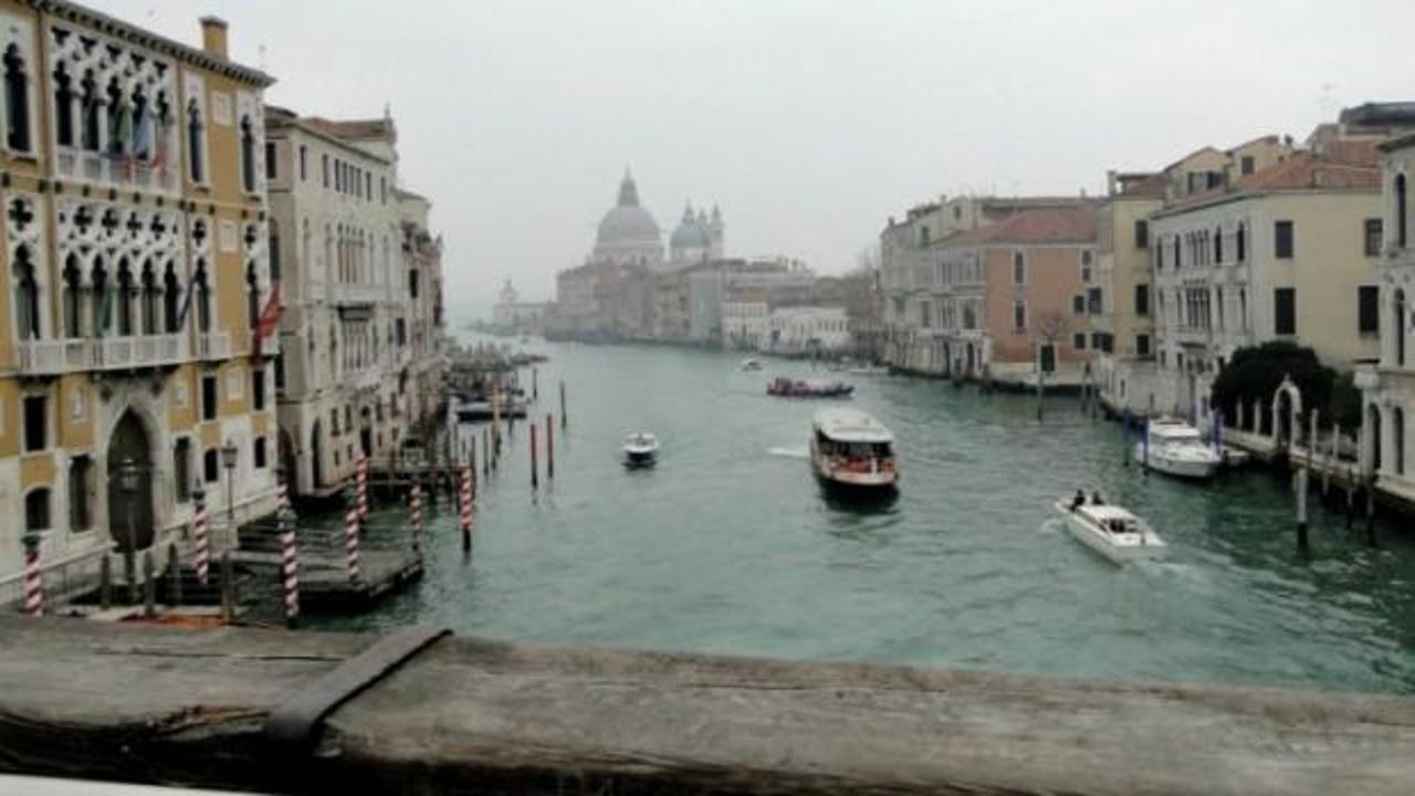 Venedik sular altında kaldı! 2 ölü
