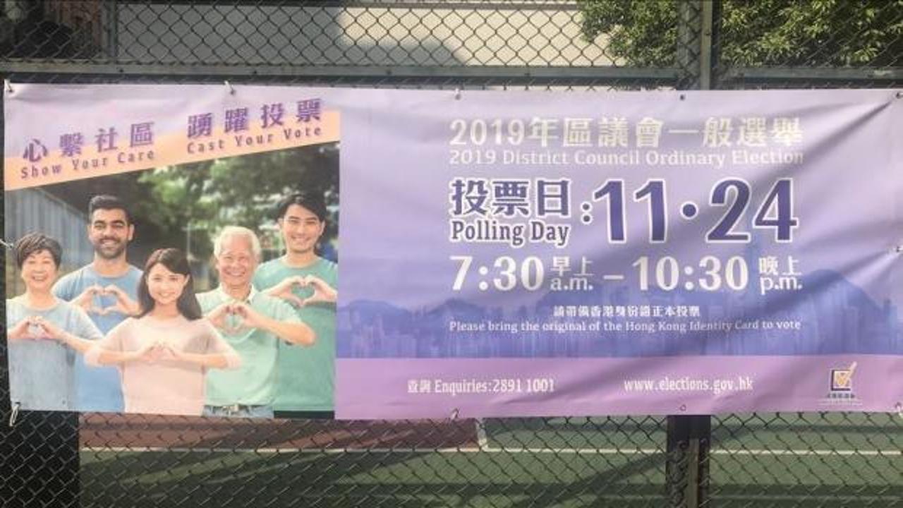 Hong Kong'da yerel seçim: Rekor katılım sağlanıyor