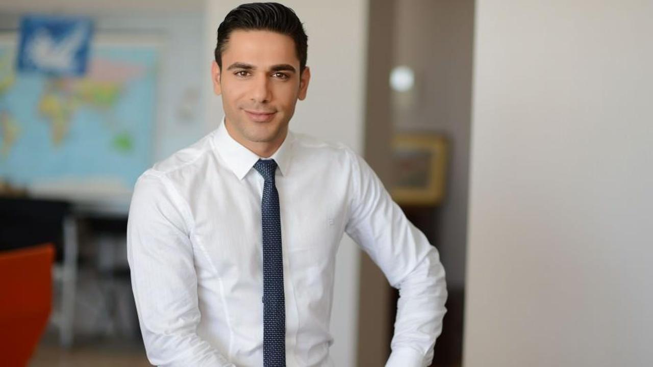 Kadir Doğulu gen&ccedil;lik yıllarını paylaştı kimse inanmadı!