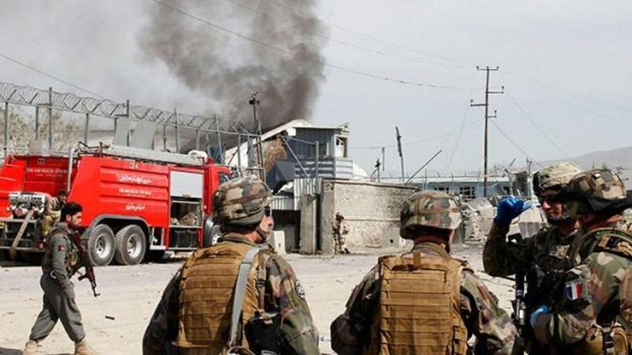 Afganistan'da bombalı saldırı: Bir komutan hayatını kaybetti