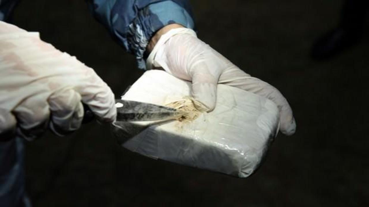 Azerbaycan sınırında yaklaşık bir ton uyuşturucu ele geçirildi