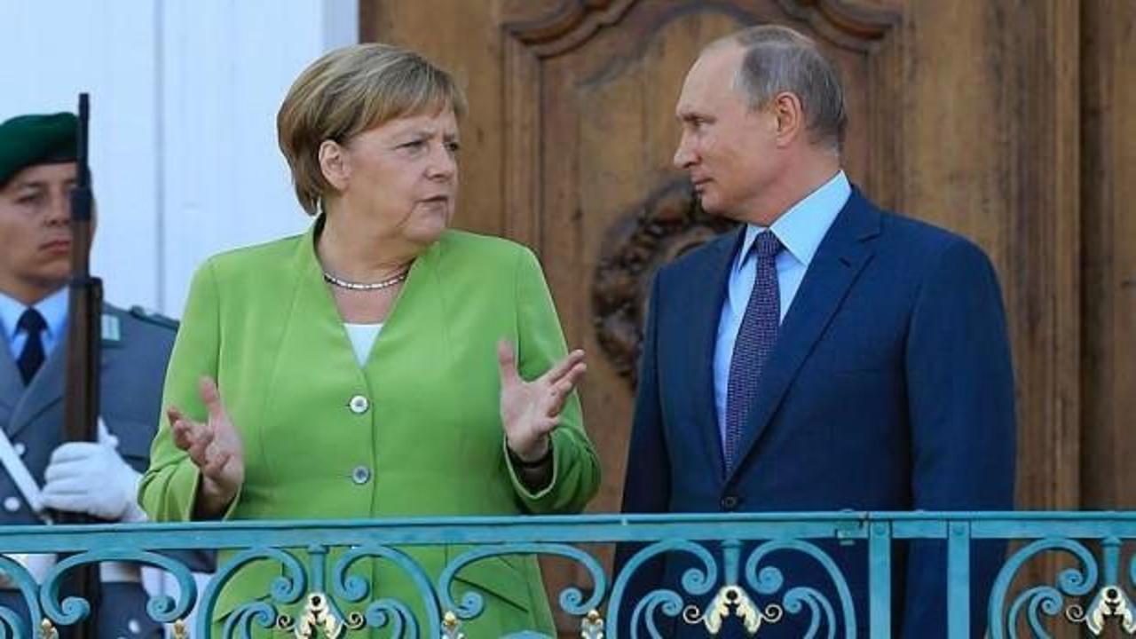 Almanya iki Rus ismi istenmeyen adam ilan edip sınır dışı etti