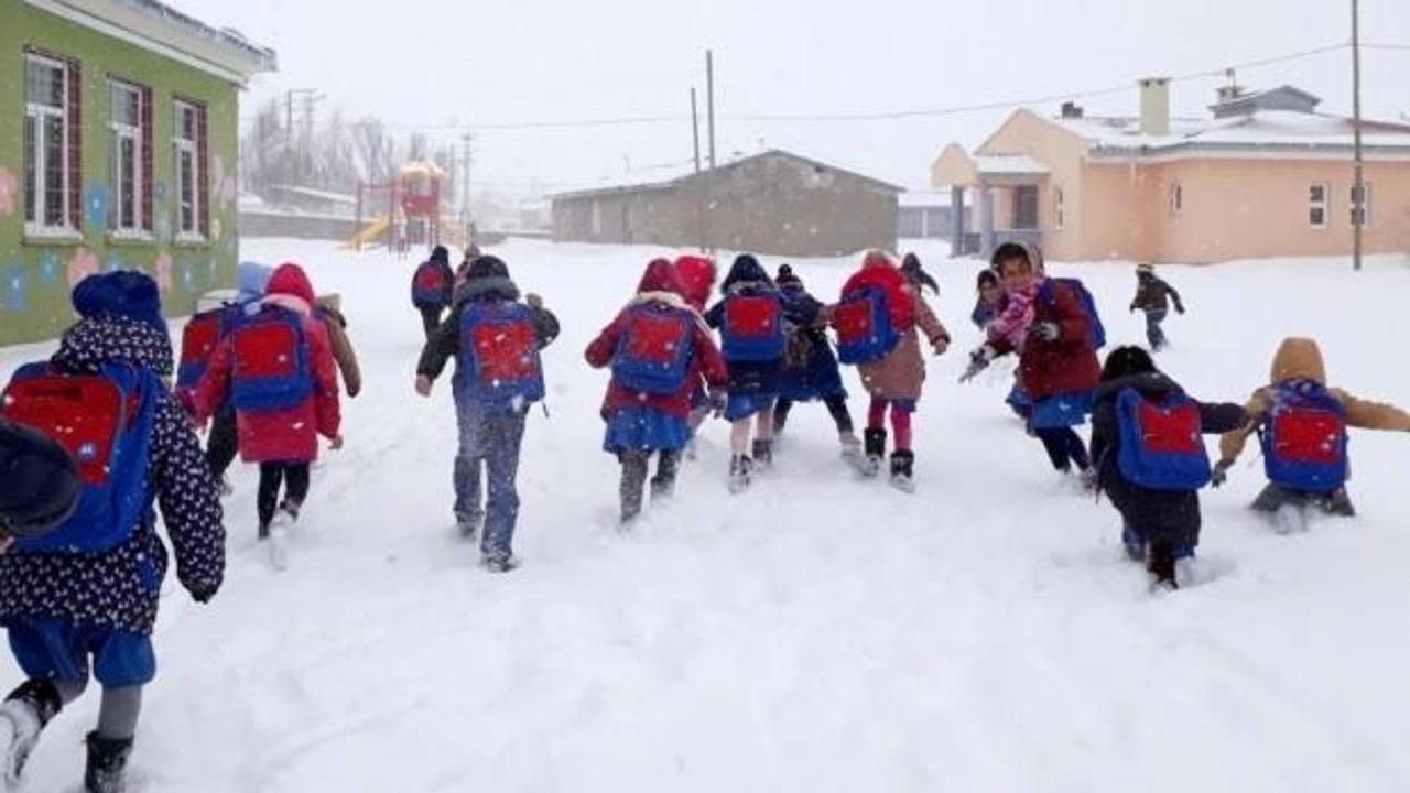 Kar yağışı nedeniyle okullar orada tatil edildi!