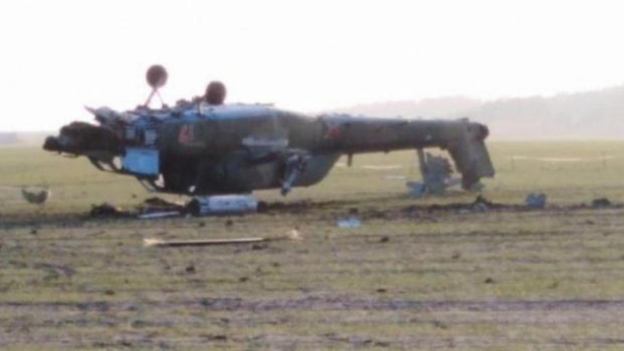 Rus askeri helikopteri takla atarak düştü! Ölüler var