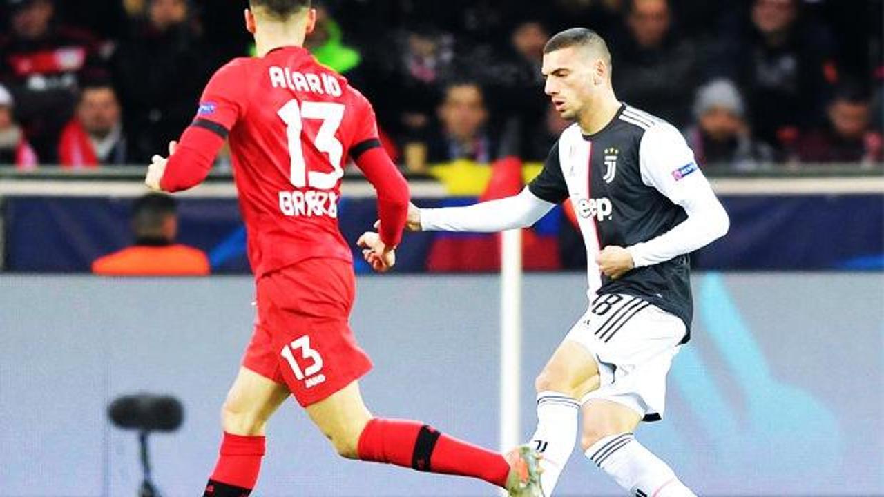 Geceye damga vuran Merih Demiral'a büyük övgü!