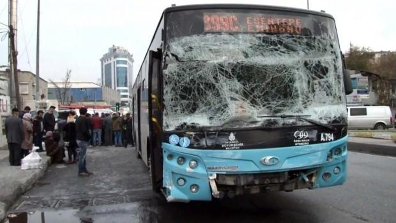 Halk otobüsü kaza yaptı: Yaralılar var!