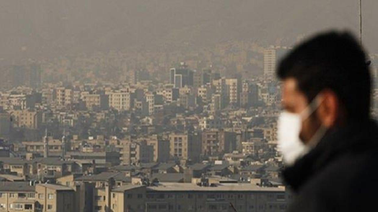Hava kirliliği Tahran'da okulları tatil etti