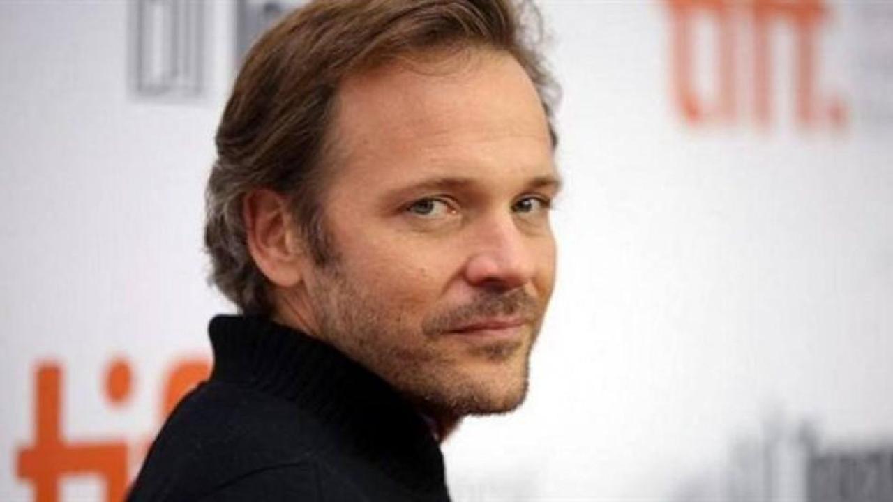 Yeni Batman filminin oyuncu kadrosuna Peter Sarsgaard eklendi!