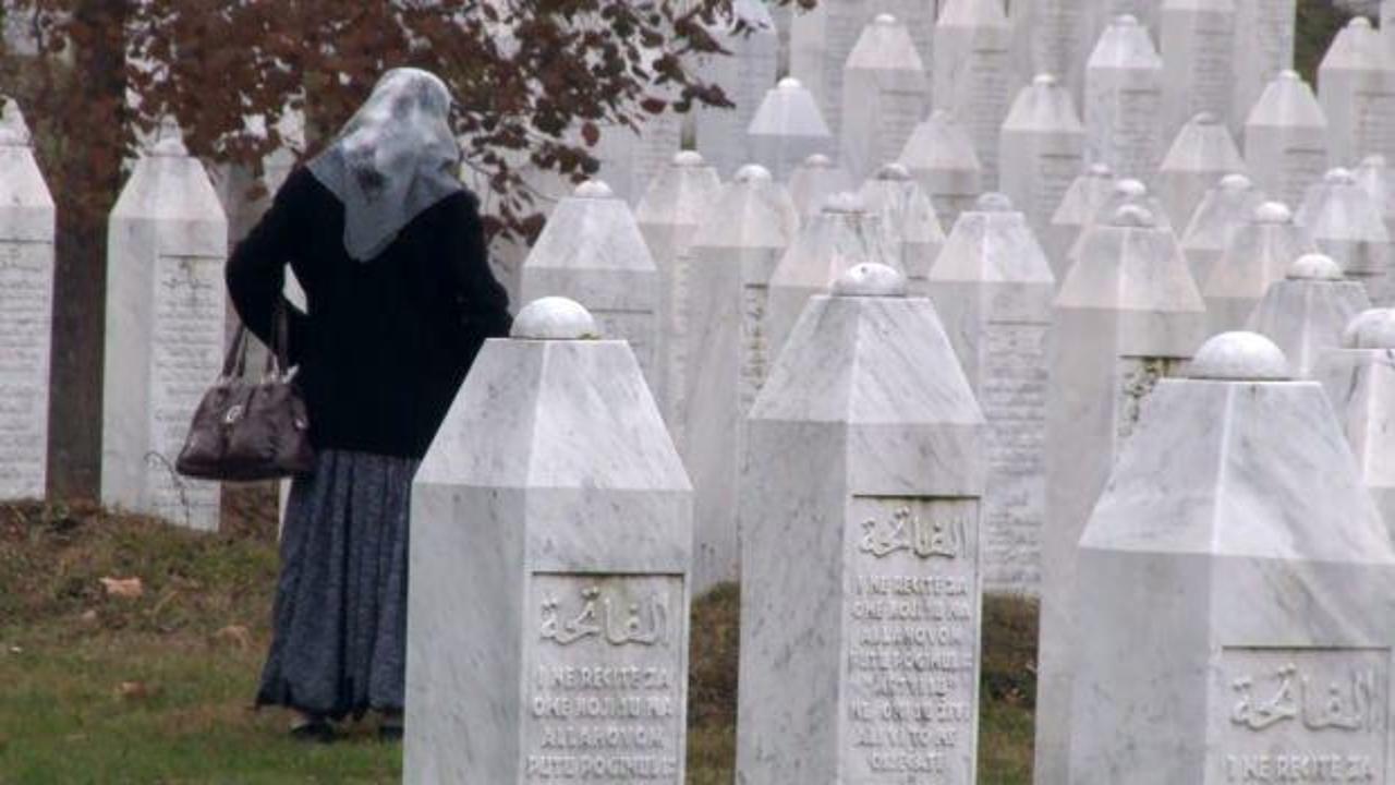 Boşnak annelerden Handke'ye tepki: Katliamın kanıtı bu mezarlık