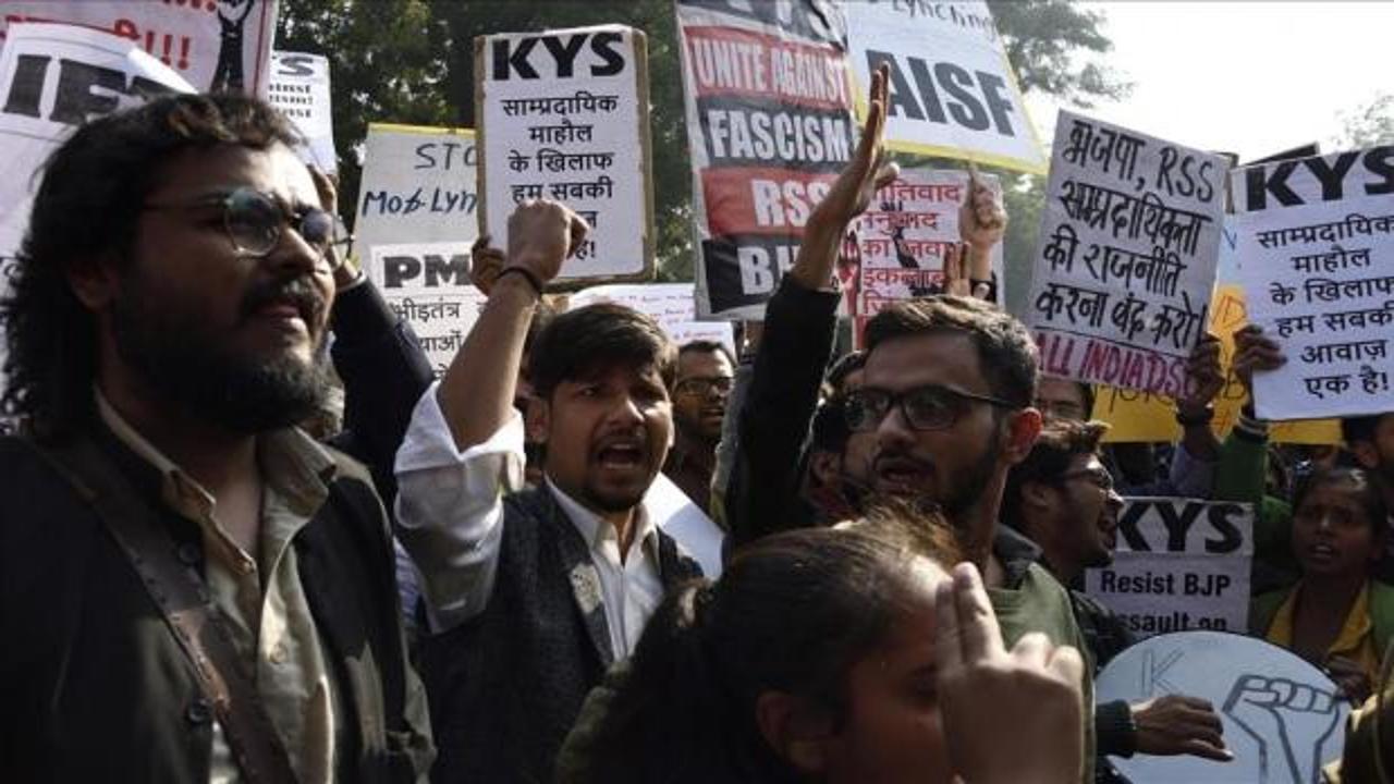 Hindistan'da protestolar devam ediyor! Müslümanlar ayağa kalktı