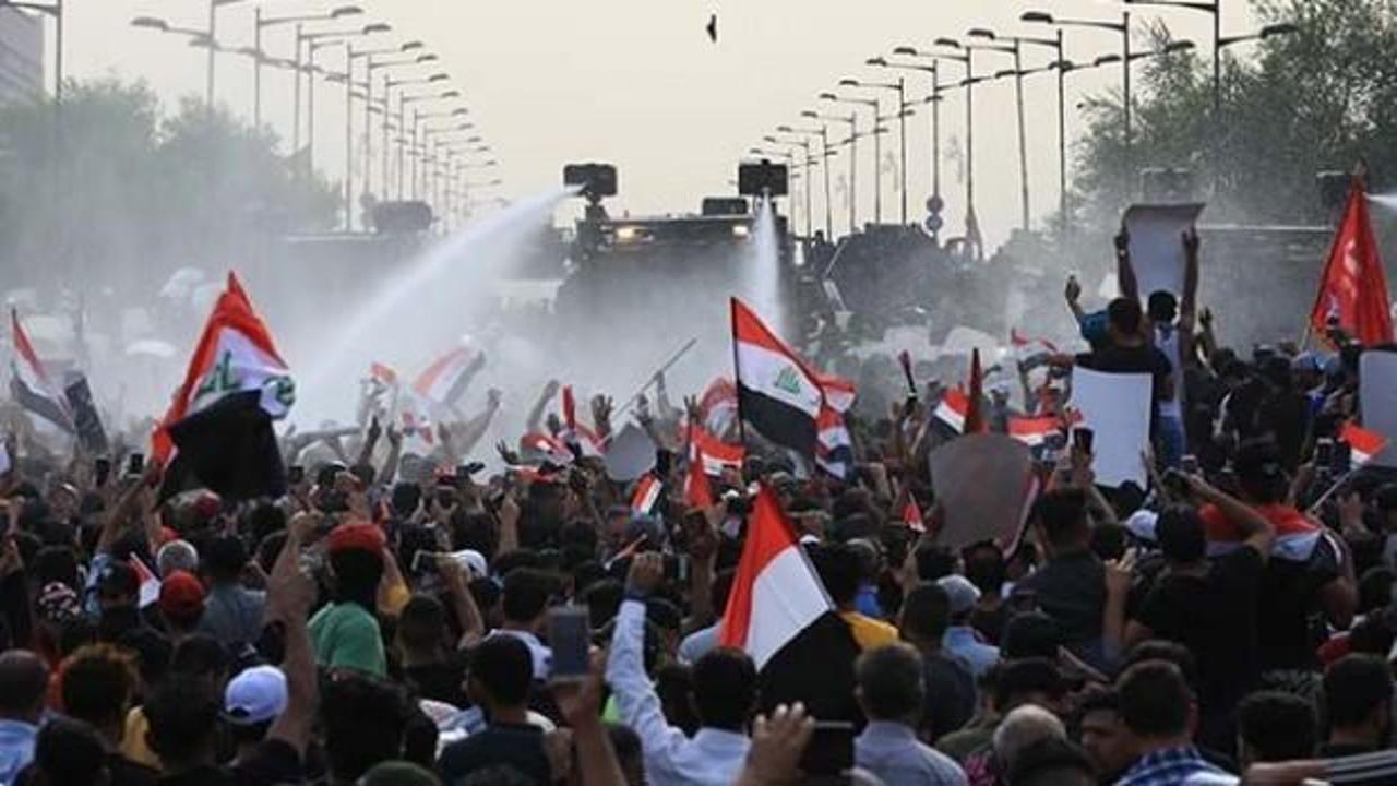 Irak yine sokakta... Hükümetin kurulmasını istiyorlar