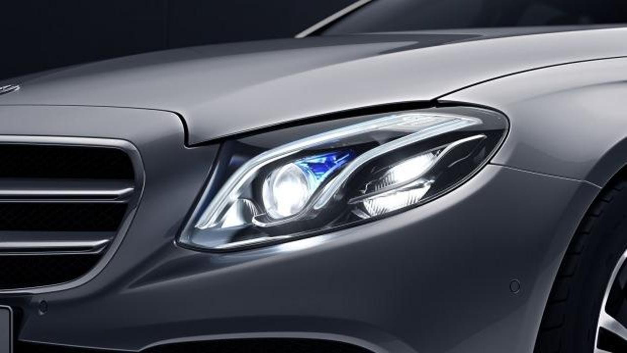 Mercedes'in efsane modeli 1.6 ile geldi