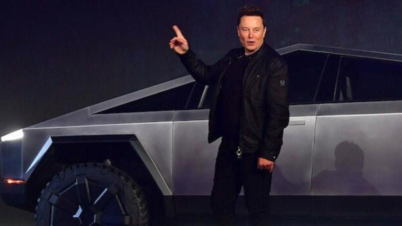Elon Musk'tan istifa açıklaması!
