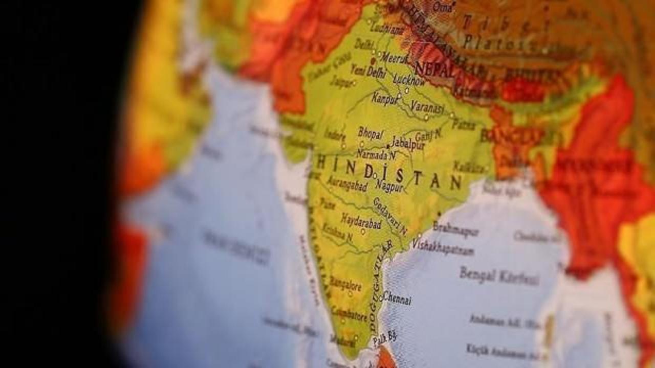 Hindistan'da üniversiteye saldırı: 40 yaralı