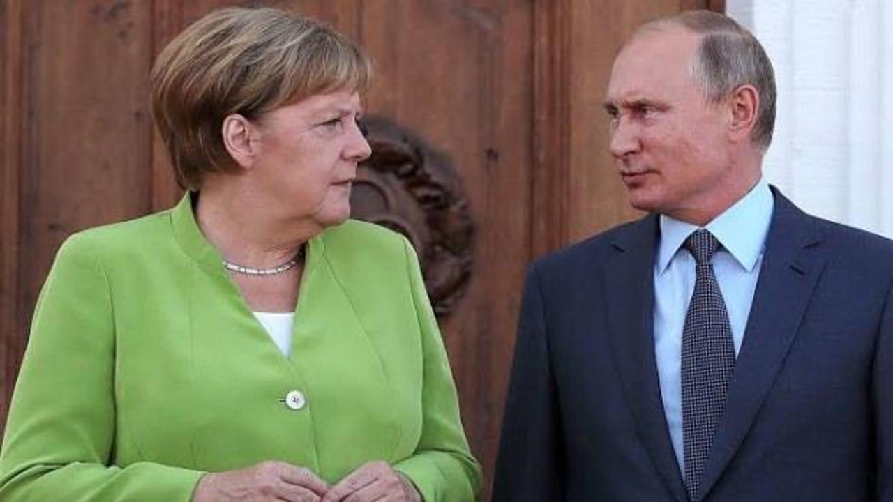 Putin ve Merkel'den kritik görüşme