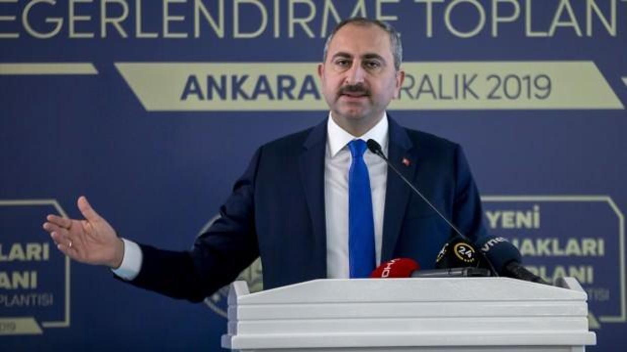 Adalet Bakanı Gül'den Bülent Arınç'a cevap