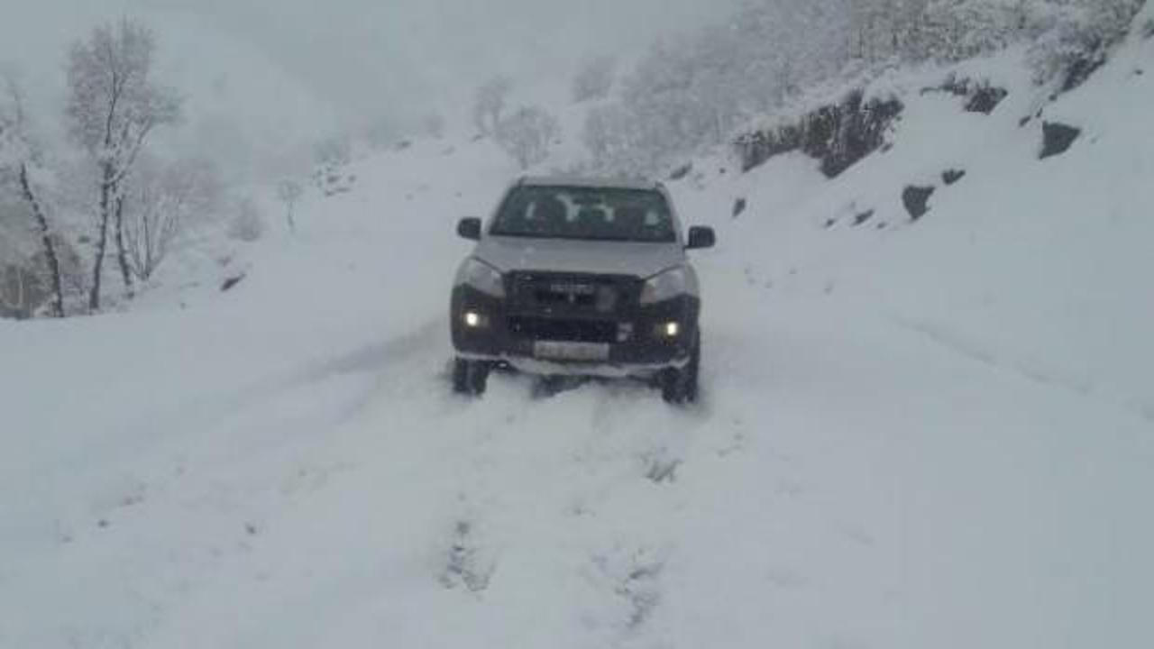 Bingöl'de 28 köy yolu kardan kapandı