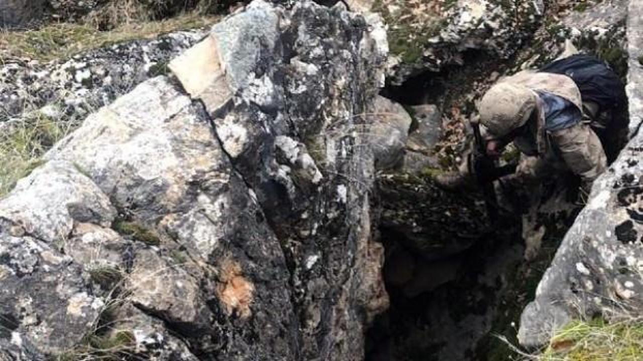Bitlis’te PKK'nın toprağa gömülü malzemeleri ele geçirildi