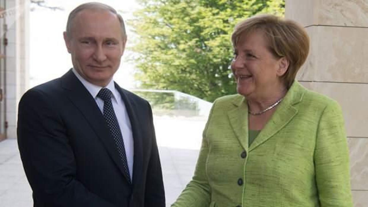 Merkel ve Putin arasında kritik Orta Doğu görüşmesi