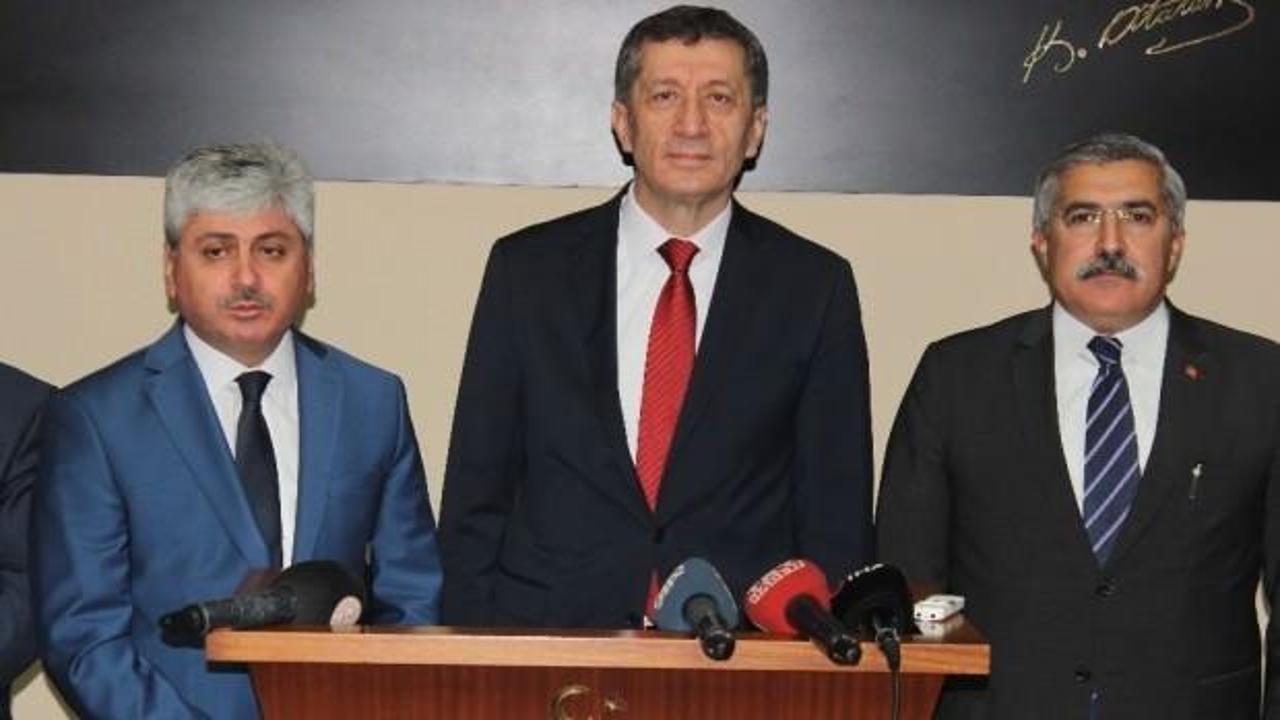 Milli Eğitim Bakanı Selçuk: Dersimizi çalışıyoruz