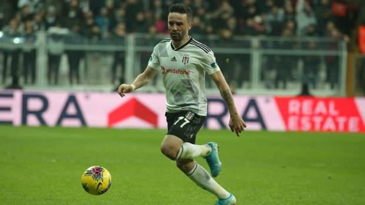 Gökhan Gönül: 'Beşiktaş havlu atmaz'