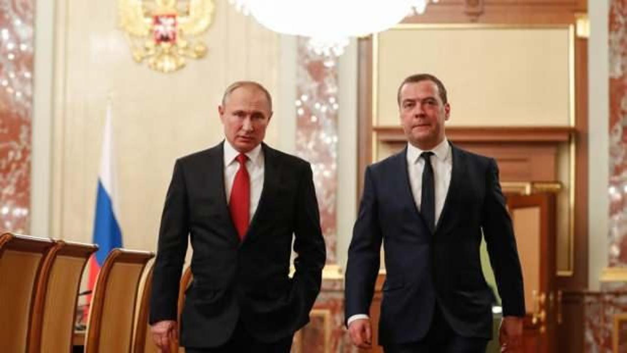 İstifa etmişti... Medvedev'in yeni görevi belli oldu