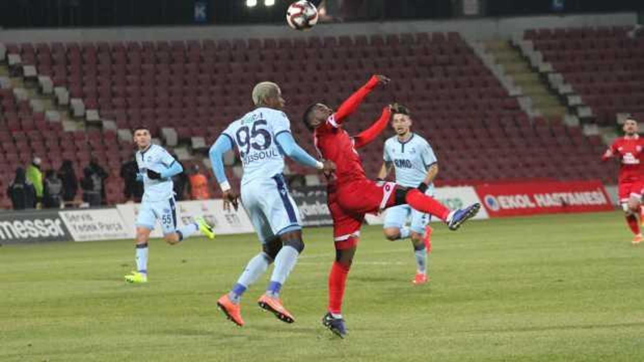 Adana Demirspor'dan deplasmanda gol şov!
