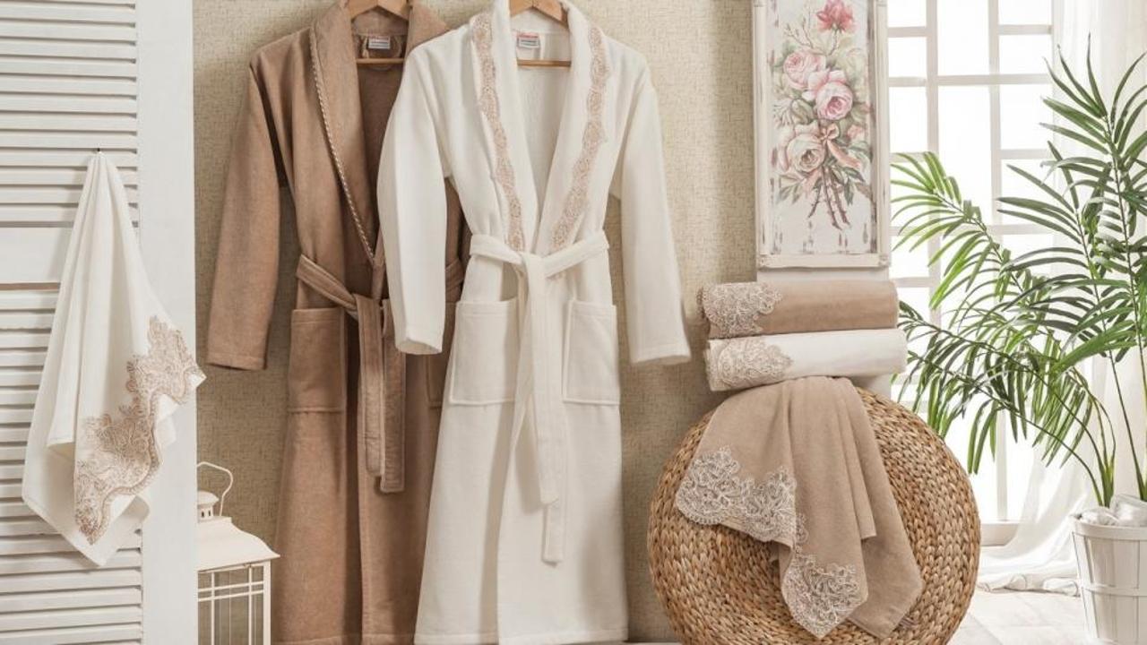 En şık bornoz takımı modelleri 2020